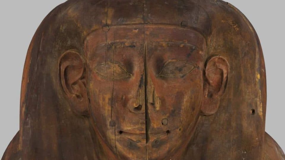 Múmiát rejthet egy 150 éve üresnek hitt, több ezer éves fakoporsó