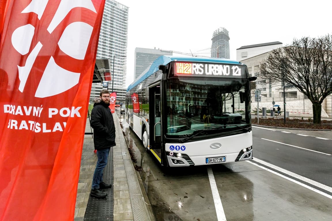 Először utazhatunk hidrogénhajtású buszon Szlovákiában, ráadásul ingyen (FOTÓK)