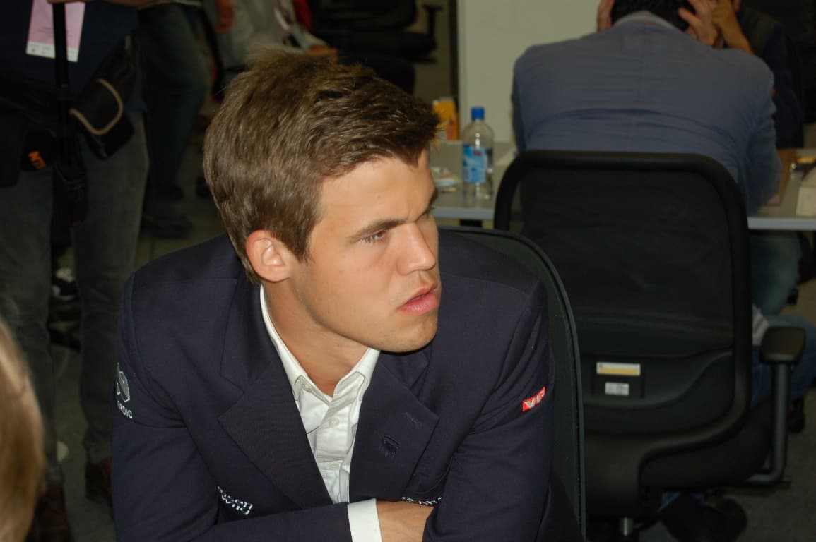 A világbajnok Carlsen nem akar orosz sakkozókat látni a versenyeken