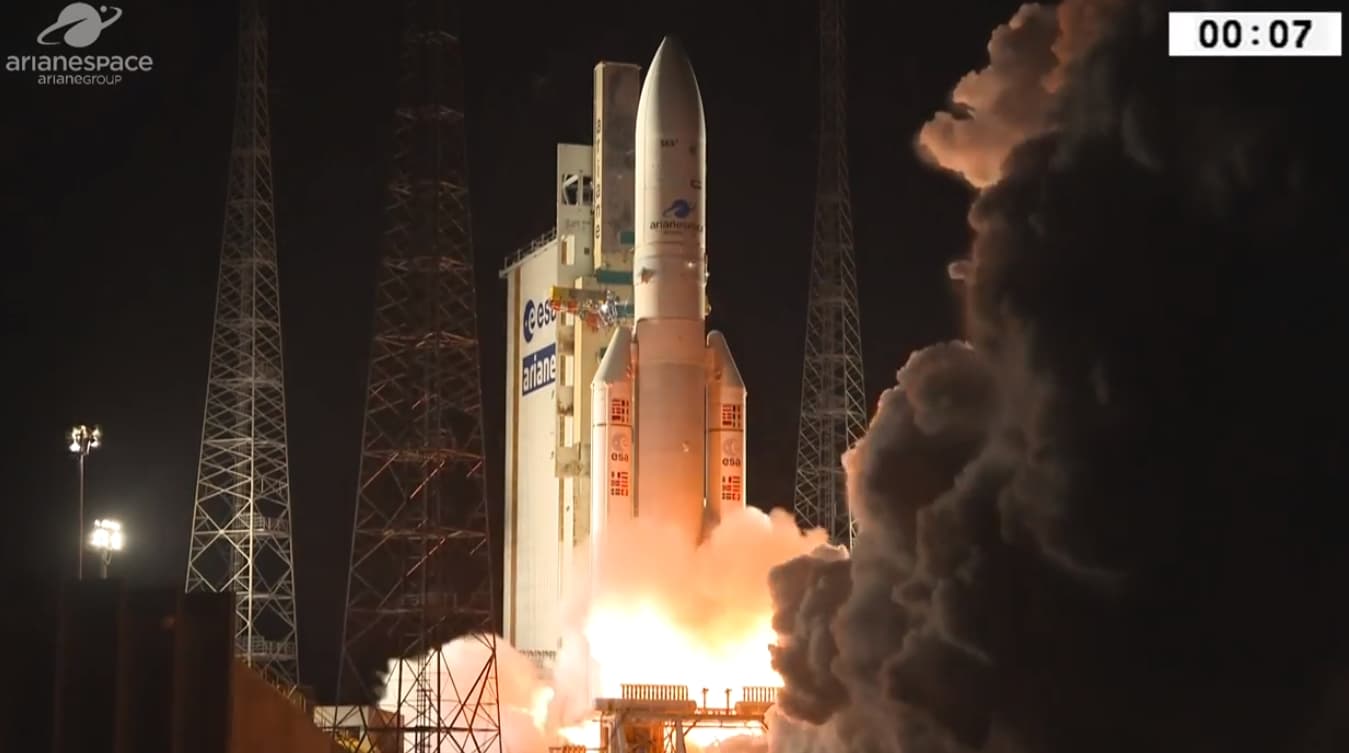 Megszakadt a kapcsolat egy Ariane-5-ös rakétával