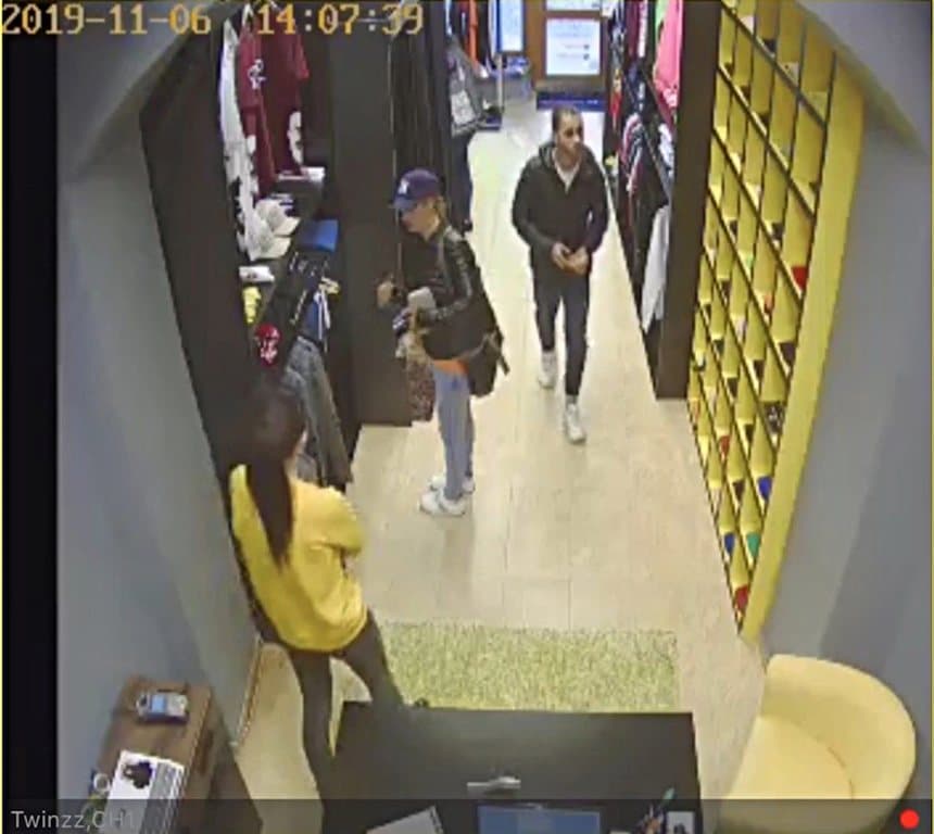 Loptak az üzletben, két nőt és egy férfit keres a rendőrség (FOTÓ)
