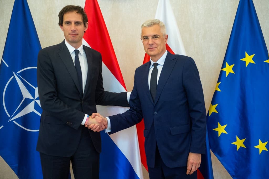 Szlovákia köszönetet mondott a védelmi segítségért Hollandiának, amely tettekkel is bizonyítani akarja az egységességet