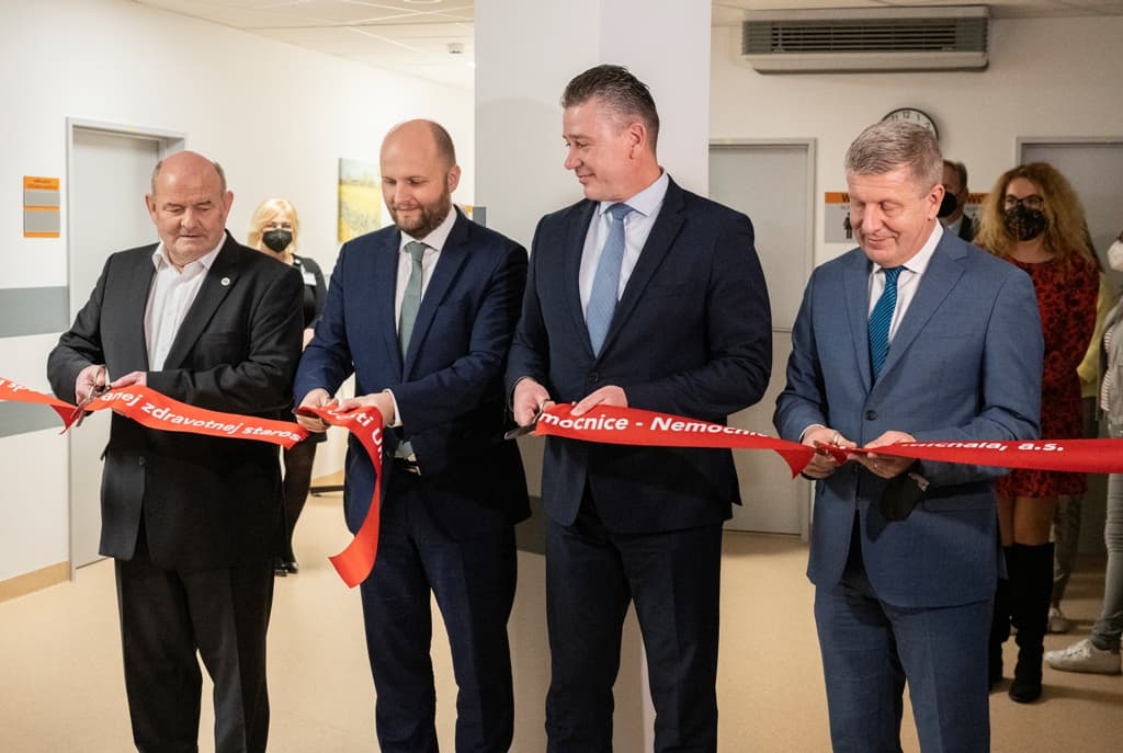 Új specializált egészségügyi ellátóközpontot nyitottak Pozsonyban elsősorban a rendőrök, katonák, tűzoltók és egészségügyi dolgozók számára