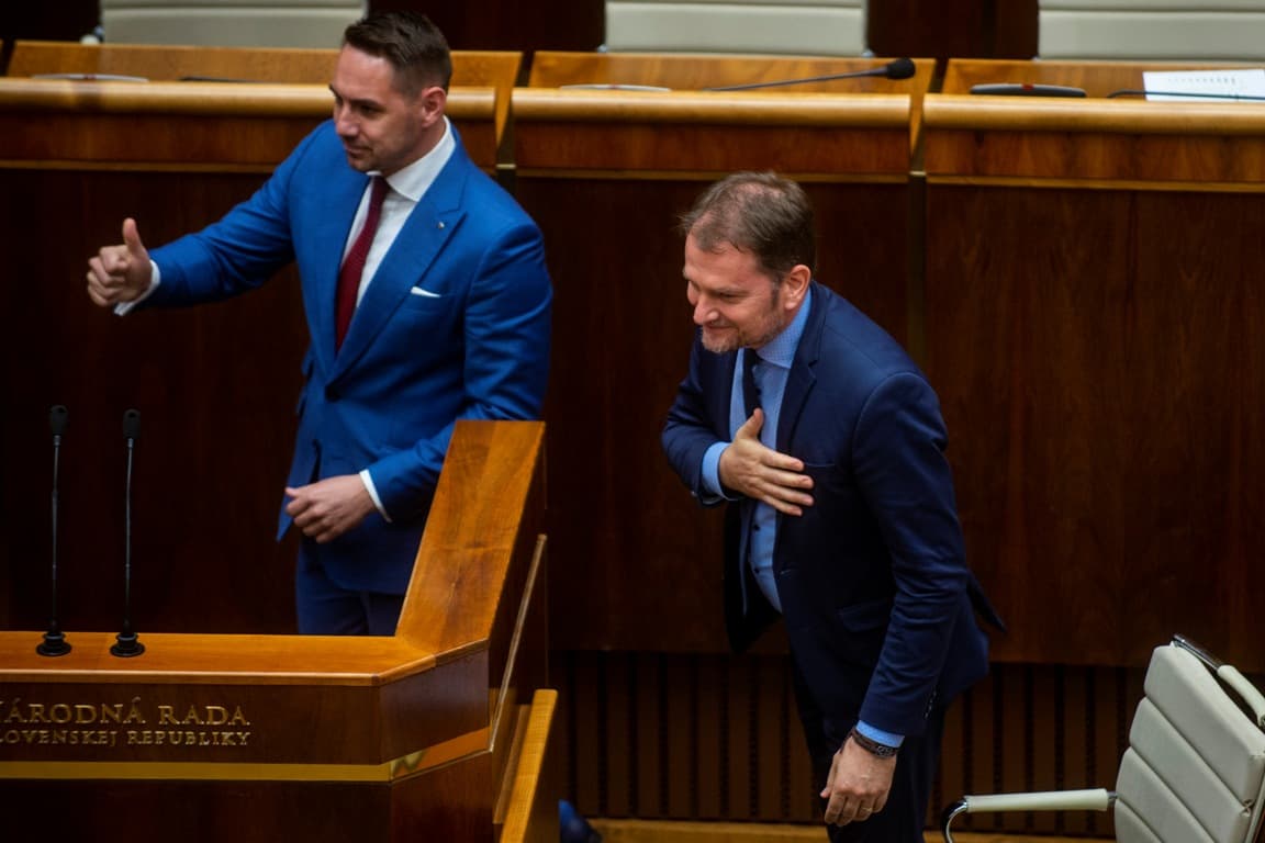 A parlament elfogadta Matovič inflációs csomagját, az OĽaNO büszke rá, hogy támogatták őket Kotlebáék