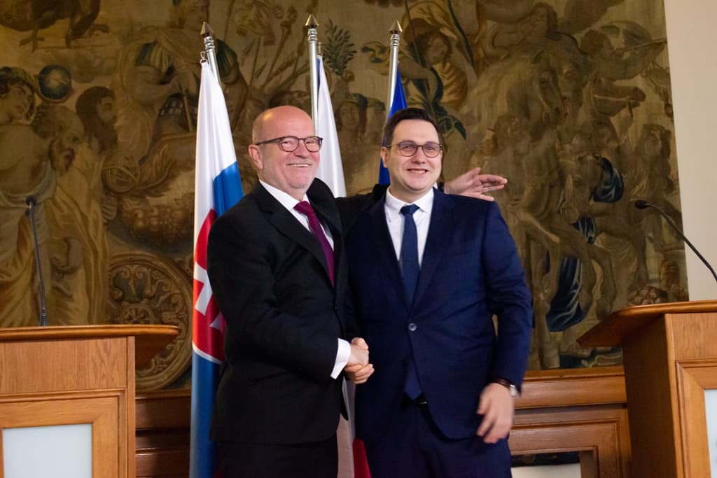 Szlovákia és Csehország is egyetért abban, hogy továbbra is támogatni kell Ukrajnát