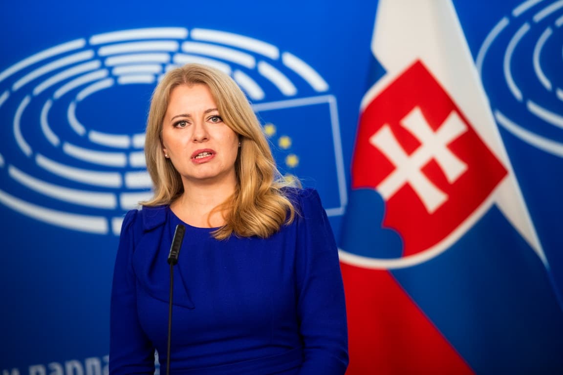„A gyűlölet megölte a szerelmet" – Čaputová az Európai Parlamentben emlékezett meg a pozsonyi gyilkosság áldozatairól