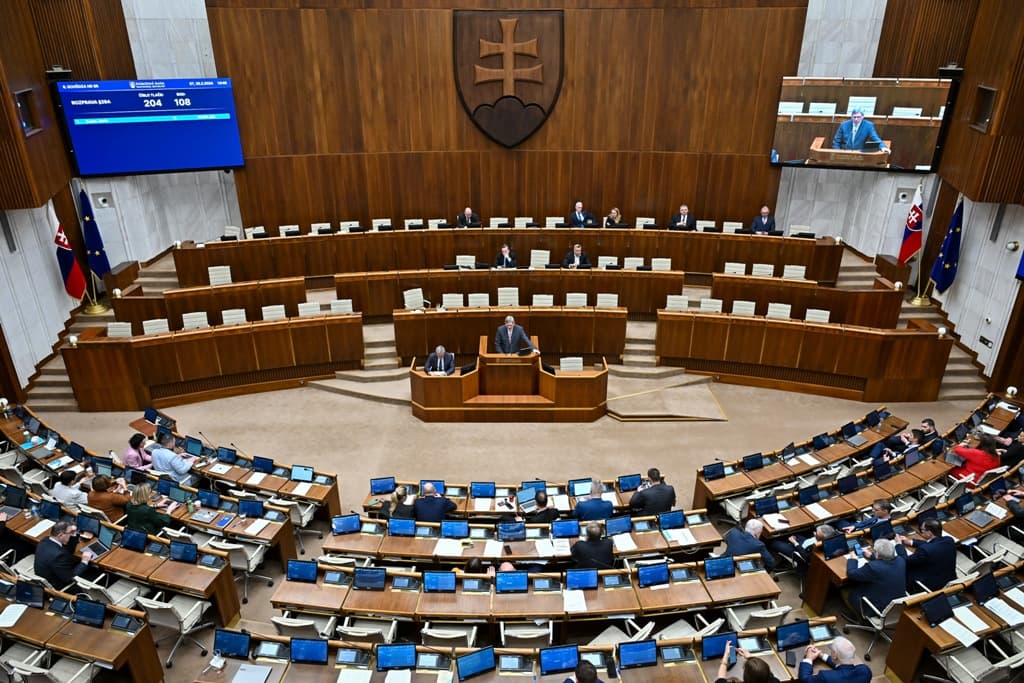 Megszavazta a parlament a Btk. elévülési időre vonatkozó módosítását
