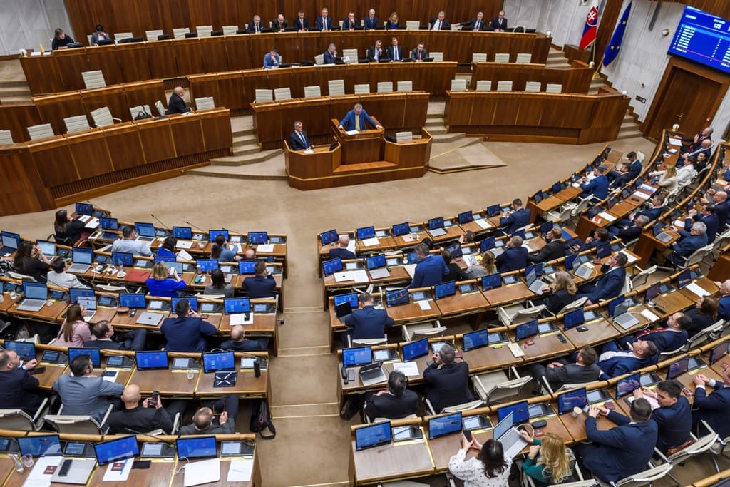 Döntött a parlament: gyorsított eljárásban tárgyalnak a Büntető Törvénykönyv módosításáról