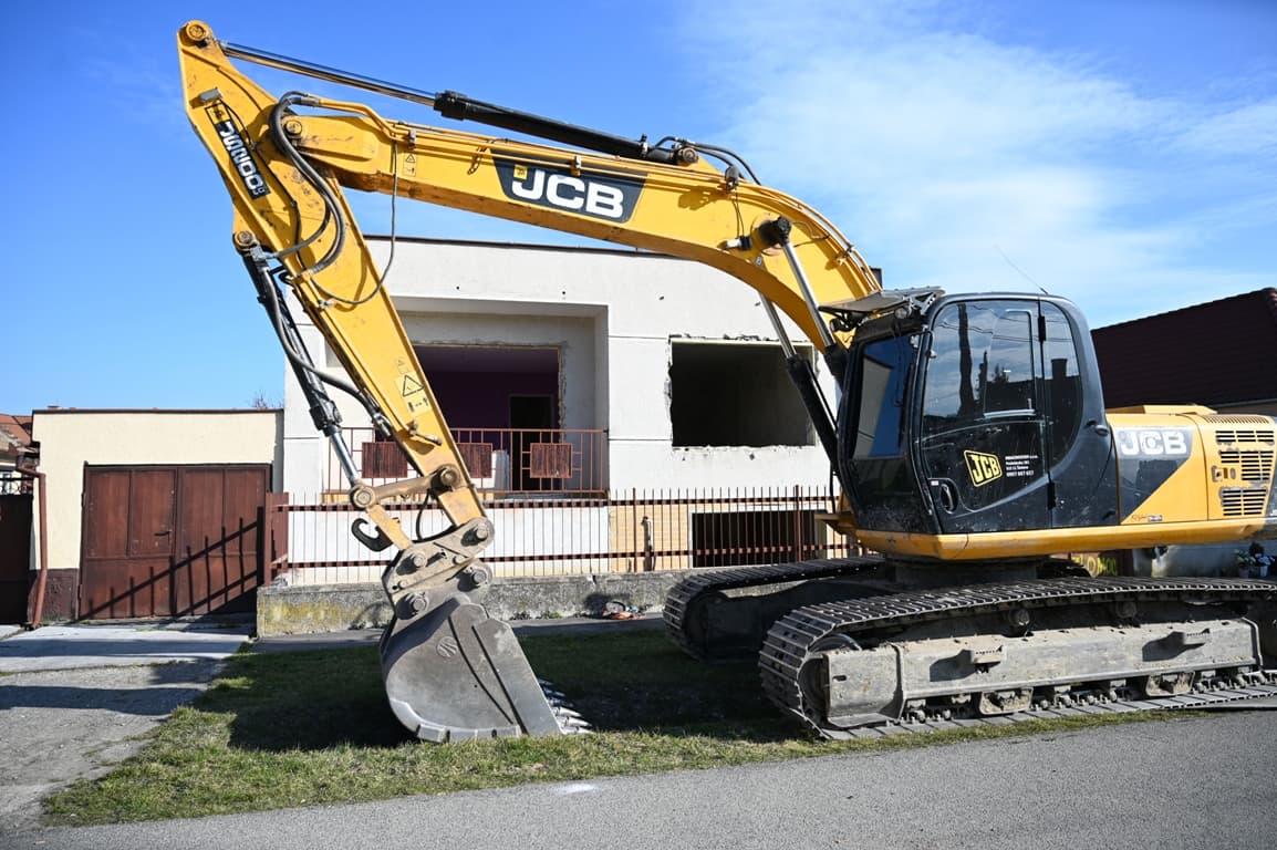 Rövidesen elkezdődik az építkezés Ján Kuciak és menyasszonya lebontott házának helyén
