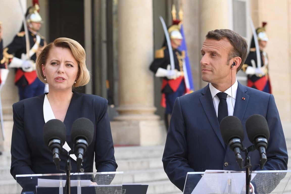 Macron a párizsi Élysée-palotában fogadta Čaputovát