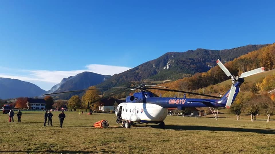 Még soha nem volt ekkora tűz Ausztriában, a szlovák tűzoltók már úton vannak, hogy segítsenek az oltásban