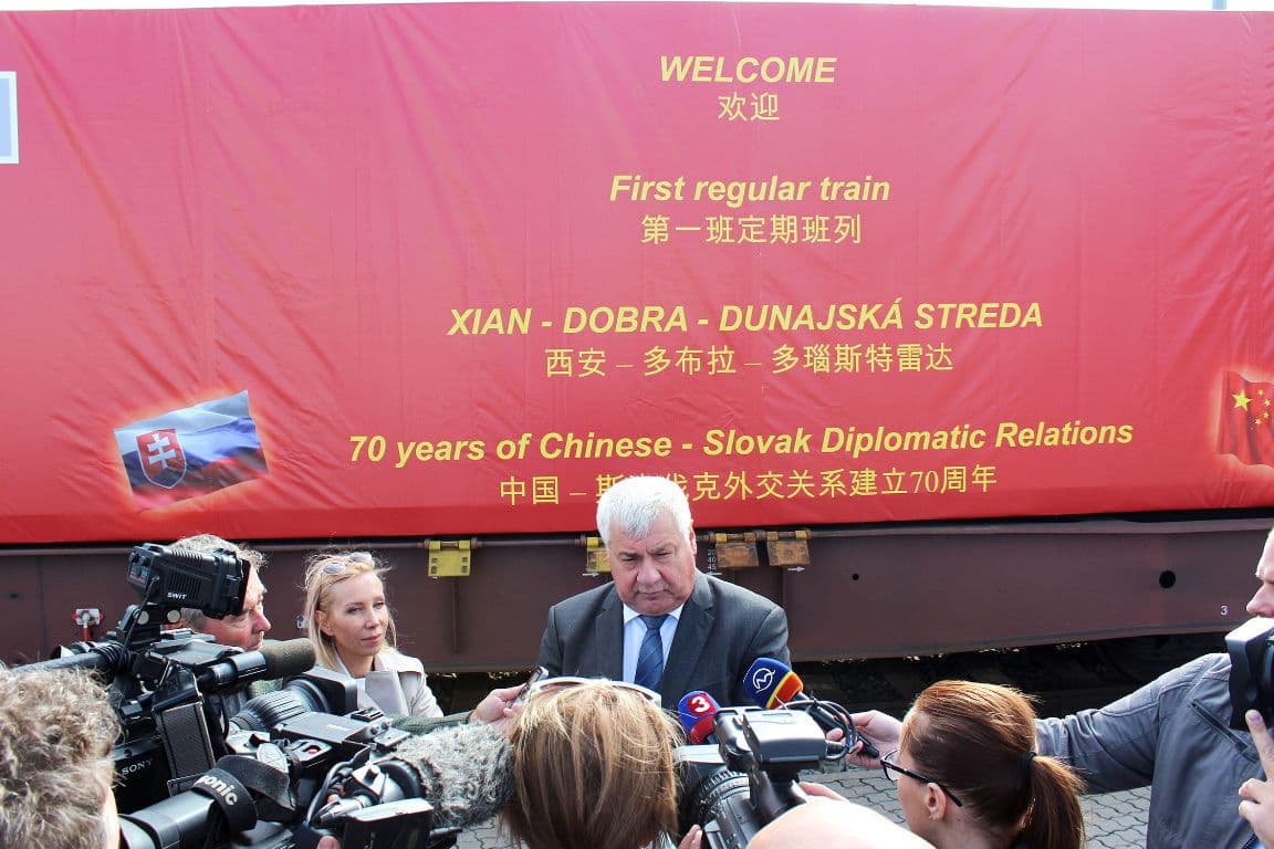 Miután megérkezett Dunaszerdahelyre a kínai tehervonat, Érsek máris új üzleti lehetőségekről tárgyal