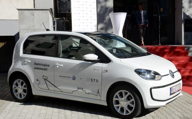 Autómegosztó szolgáltatást indít elektromos modellekkel a Volkswagen