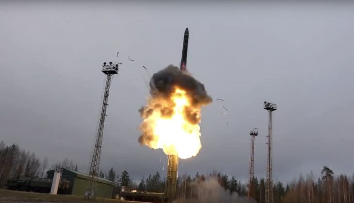 Új interkontinentális ballisztikus rakétát tesztelt Oroszország