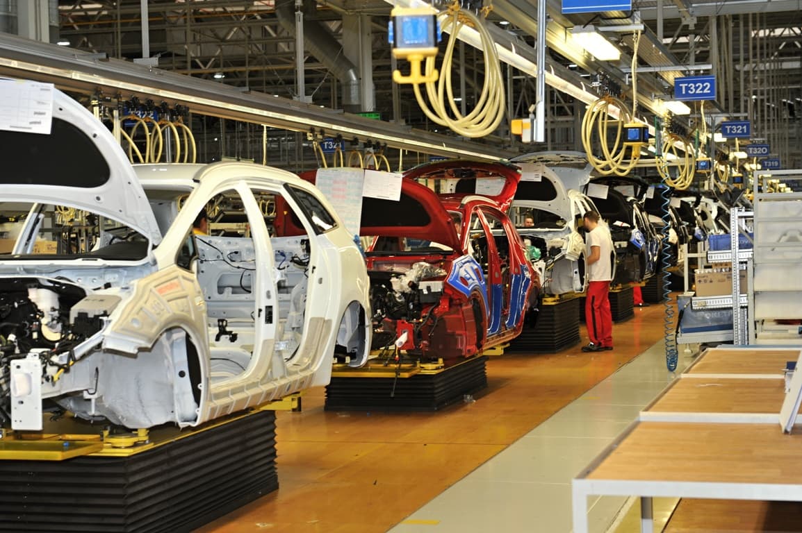 Leáll a gyártás az utolsó hazai autógyárban is, hétfőtől szüneteltetik a munkavégzést a zsolnai KIA-ban
