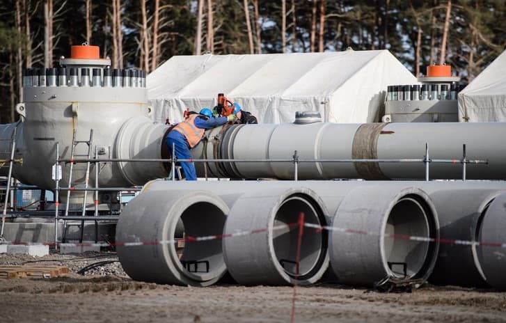 Oroszország gyors döntést sürget az Északi Áramlat-2 gázvezeték beindításáról