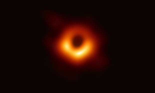 Hawaii nyelven kapott nevet az első "lefényképezett" fekete lyuk