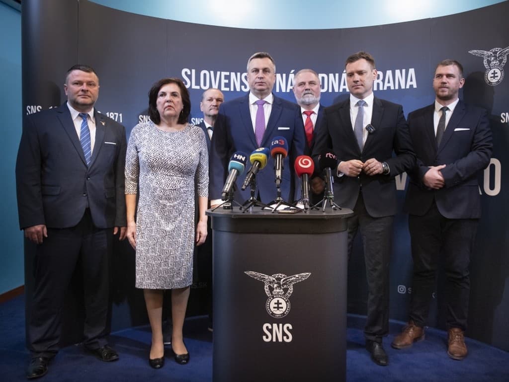 Az SNS az Interparlamentáris Unió szlovák, orosz és fehérorosz csoportjainak újbóli együttműködését javasolja