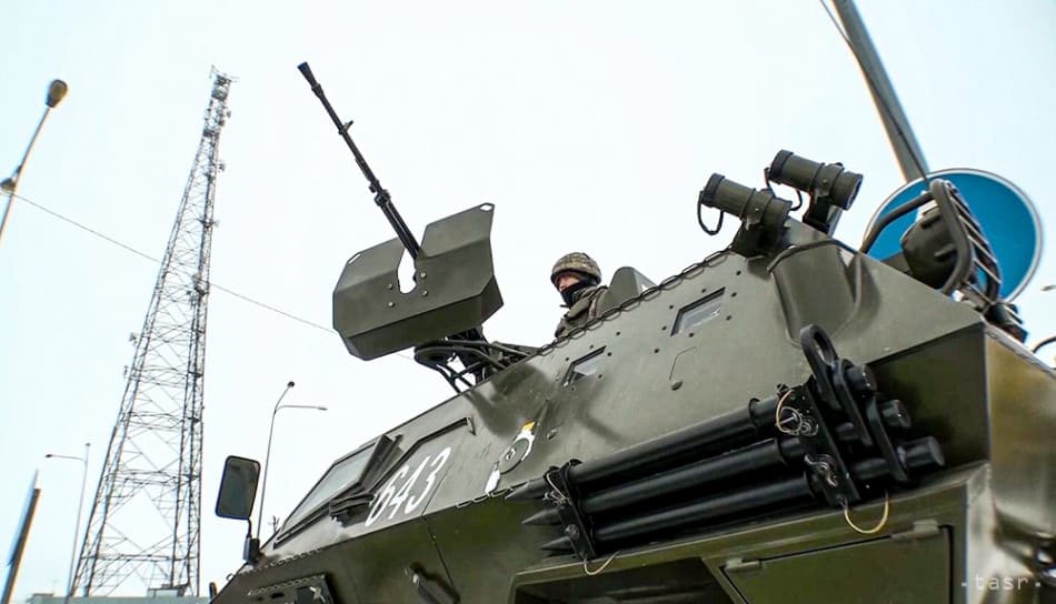 Ottawa 15 Leopard-2 tankkal erősíti meg a NATO kanadai vezetésű lettországi harccsoportját