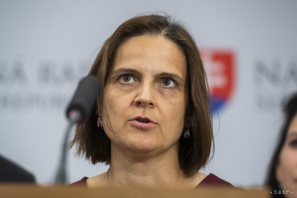 Kolíková szerint radikális változásokat hozna a Btk.-módosítása, míg Susko szerint csak betartják a választóknak tett ígéretüket