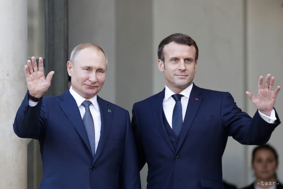 Putyin és Macron megvitatja Ukrajna és az orosz biztonsági garanciaigények ügyét
