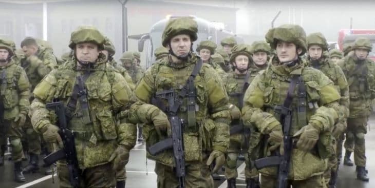 Az észt hírszerzés szerint Oroszország hosszú távon katonai konfliktusra készül a Nyugattal