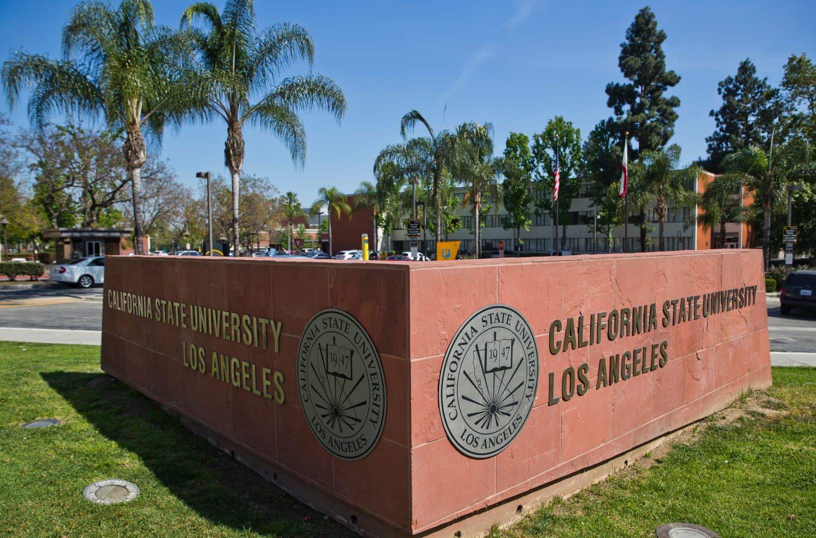 KANYARÓ: Los Angeles két egyetemén több mint 900 embert helyeztek karanténba