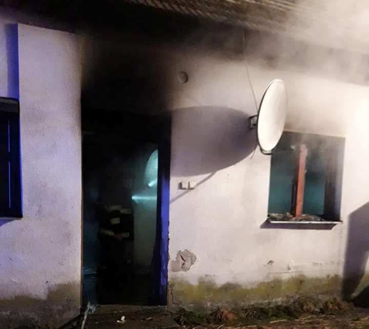 Tűz pusztított egy családi házban Lakszakállason