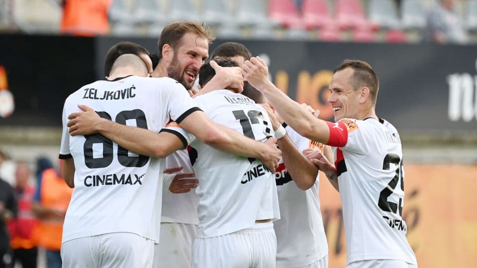 Niké-liga, rájátszás, 5. forduló: Nagy lépést tett a Spartak az ezüstérem felé, folytatódik a Podbrezová vesszőfutása