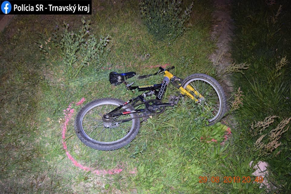 BALESET: Gyalogosátjárón gázoltak el egy kerékpáros fiút