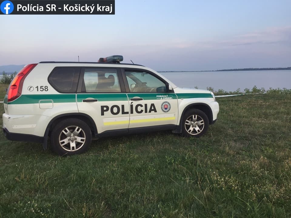 TRAGÉDIA: Egy férfi holttestét találták meg a tóparton