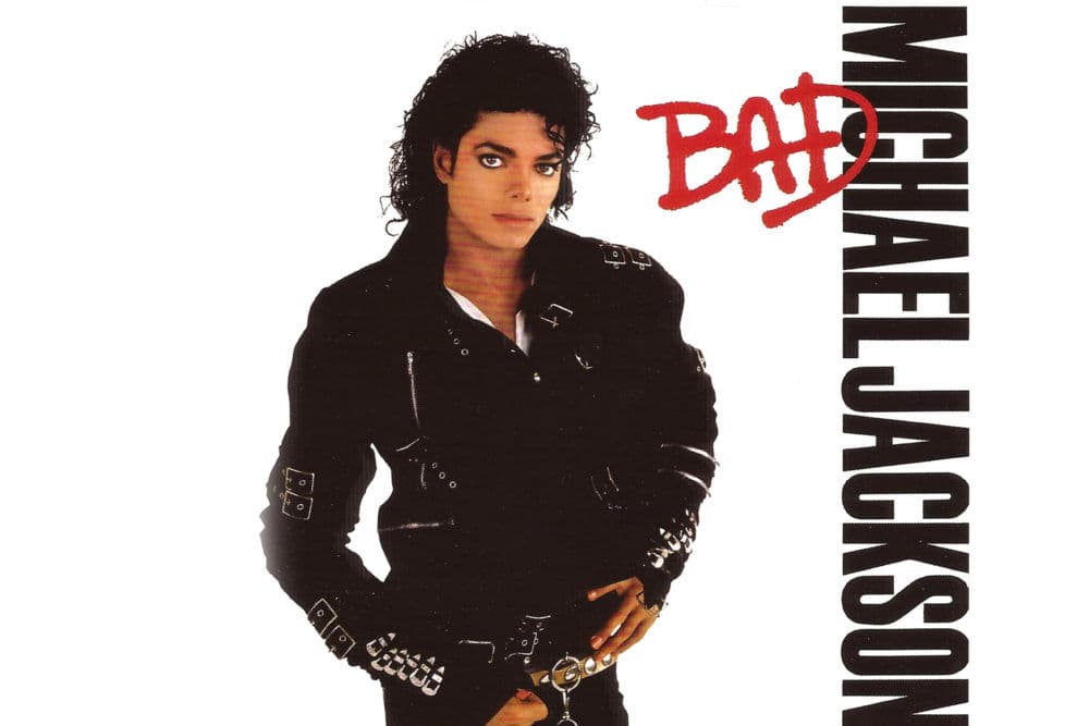 Elárverezik Michael Jackson híres fekete dzsekijét