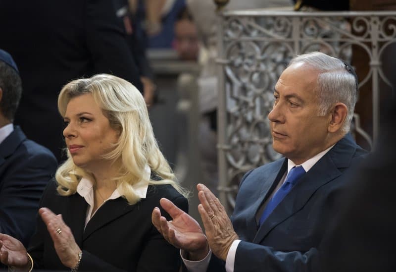 Vádalkut kötött az izraeli miniszterelnök csalással vádolt felesége