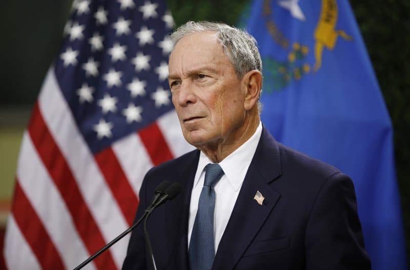 A milliárdos Michael Bloomberg cáfolja, hogy pénzével akar bejutni a Fehér Házba