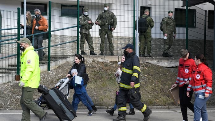 Pénteken 3213 ukrán állampolgár érkezett Szlovákiába