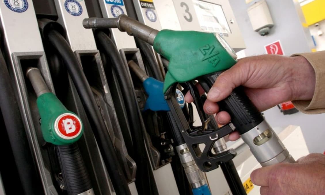 Már két euró környékén a benzin ára Ausztriában