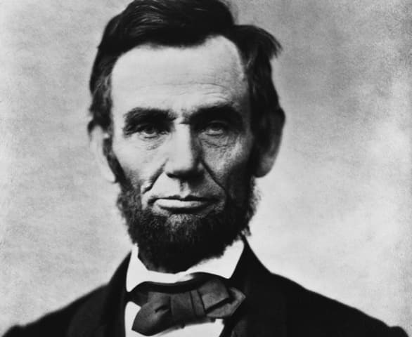 Ritka Lincoln-dokumentumokat árvereznek el New Yorkban