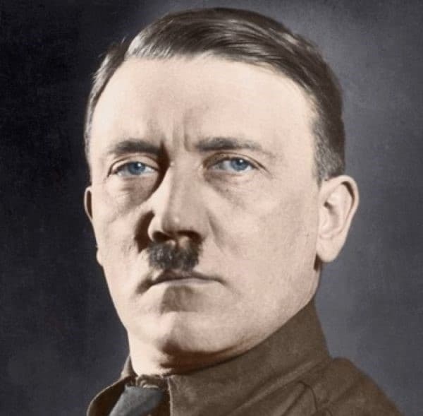 Levéltárba kerülnek Hitler hamis naplói