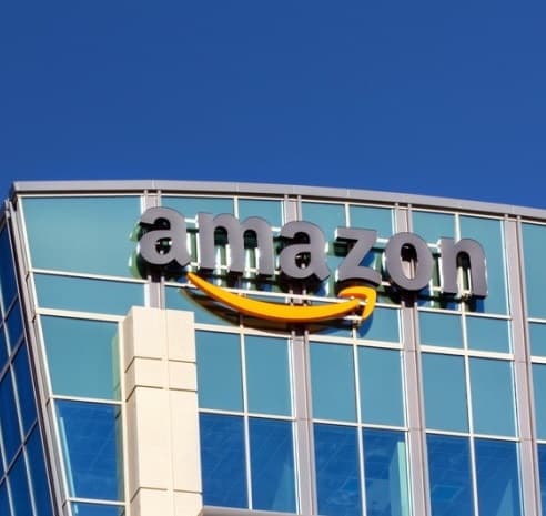 Az Amazon a világjárvány nagy nyertese, rekordnagyságú profitot termelt az internetes cég