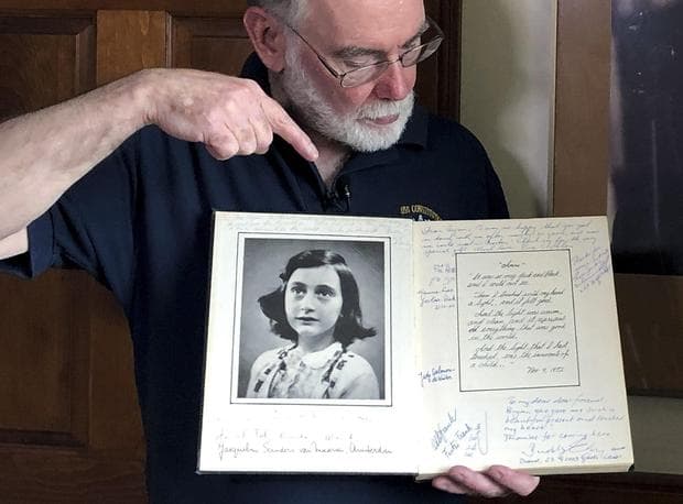 Digitalizálják Anne Frank édesapjának a leveleit
