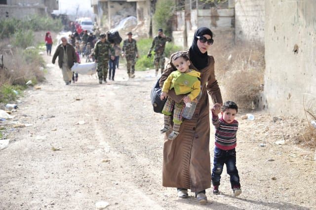 Szíria - Több mint negyvenezer civil tért már vissza Kelet-Gútába