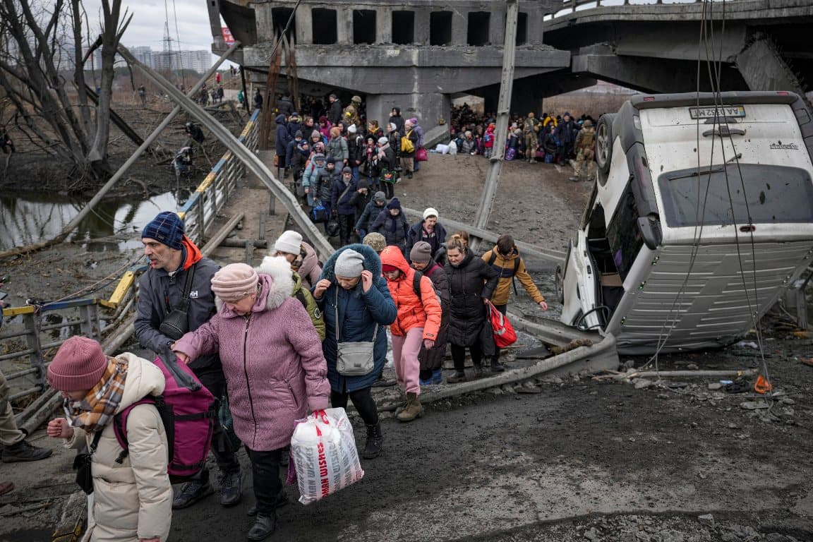 Menekülő civilekre lőttek az oroszok, másodszor sem sikerült evakuálni Mariupolt