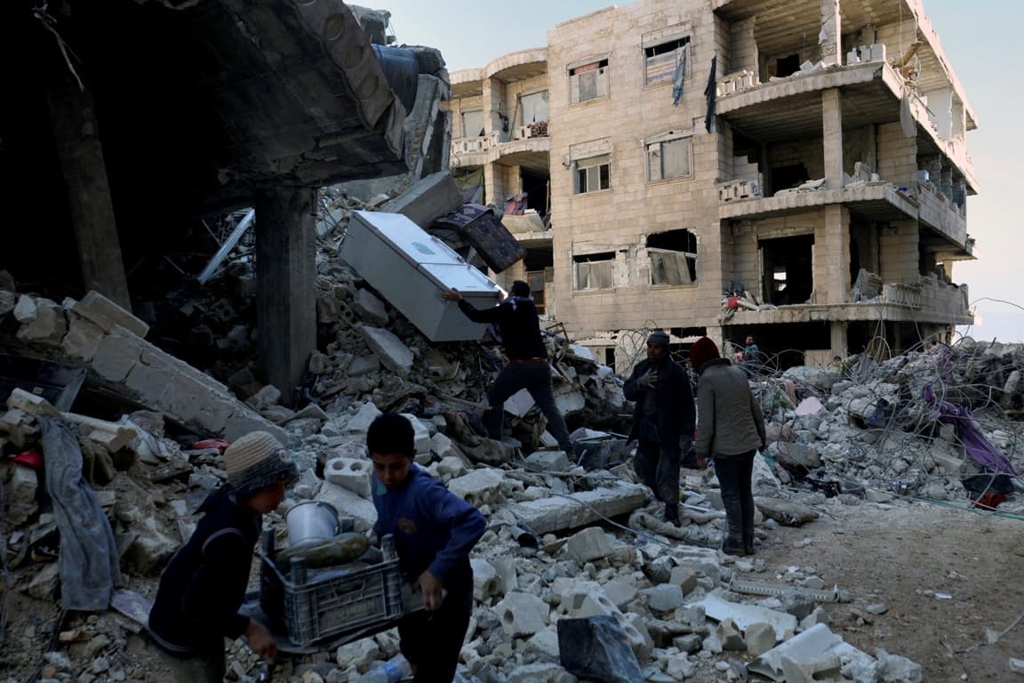 KÉPGALÉRIA: Ép ésszel felfoghatatlan, mennyi halottja van Törökországban és Szíriában történt földrengéseknek