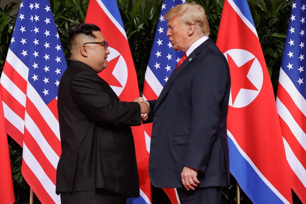 Észak-Korea elleni szankciókat vont vissza Donald Trump
