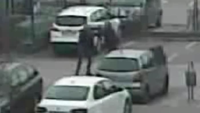 Két idős embert vert össze egy szlovákiai férfi egy dél-komáromi parkolóban (VIDEÓ)