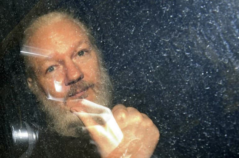 Kezdeményezték Svédországban Julian Assange őrizetbe vételét
