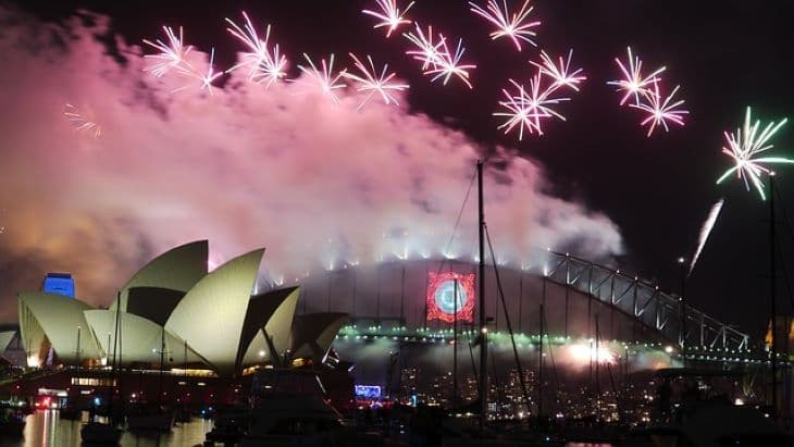 Megrendezik a szilveszteri tűzijátékot Sydney-ben, de közönség nélkül