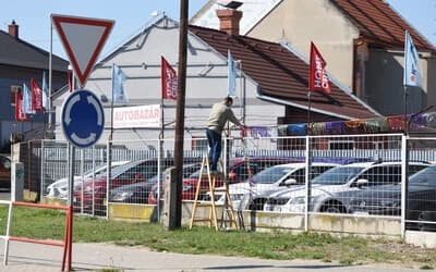 Drágulnak a használt autók Szlovákiában, egyre nagyobb a választék az elektromos kocsikból