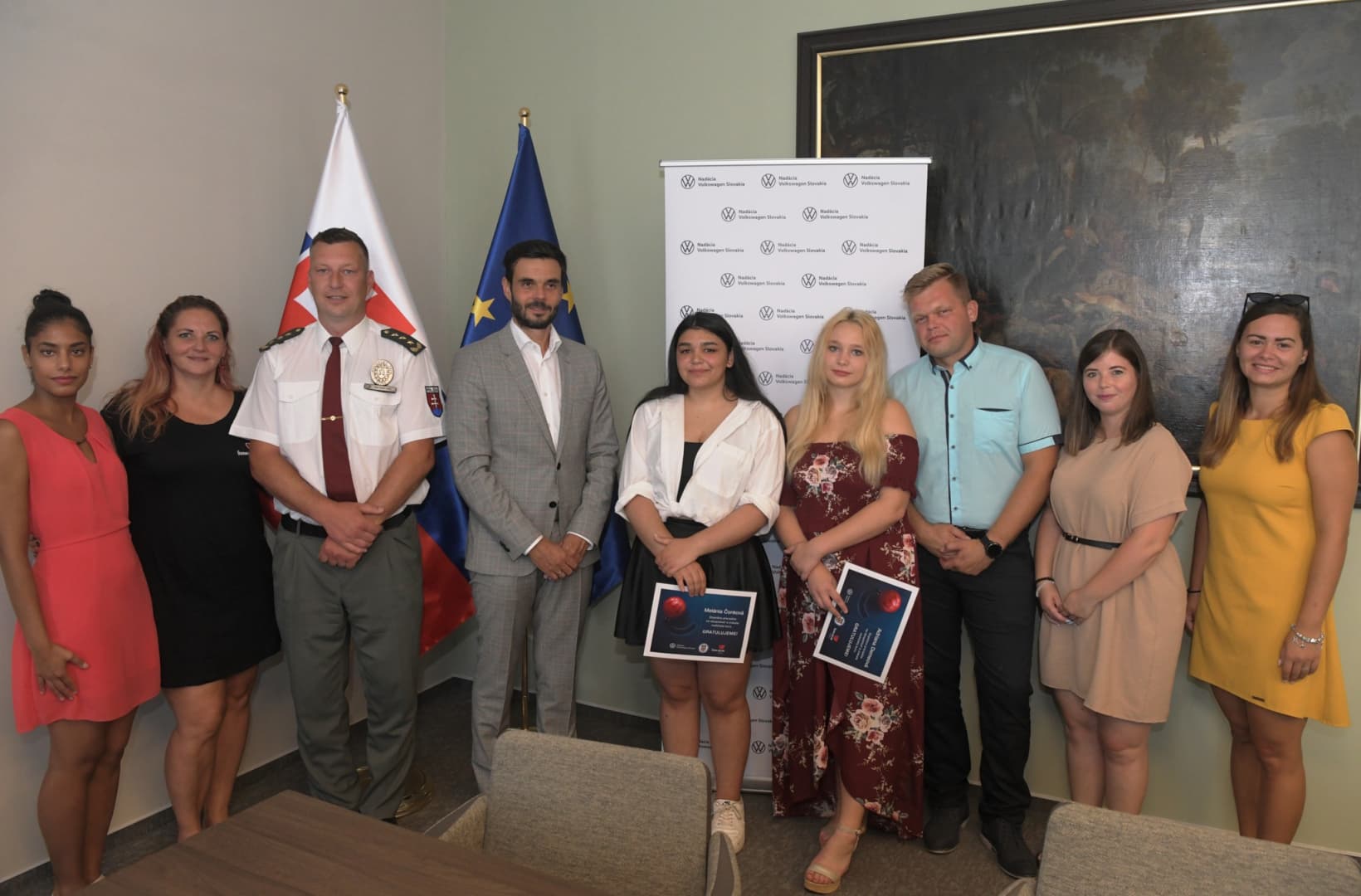 Jogsira kaptak utalványt a szlovák gyermekotthonokból kinőtt fiatalok