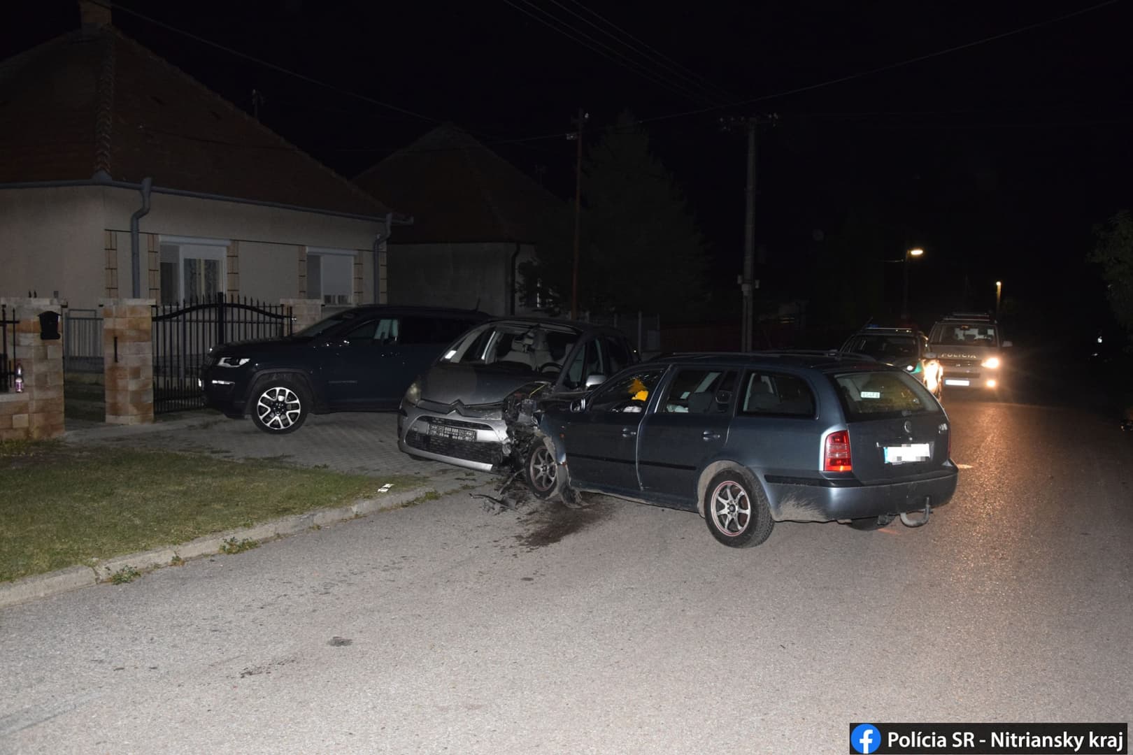 BALESET: Két parkoló autót is lezúzott egy részeg sofőr